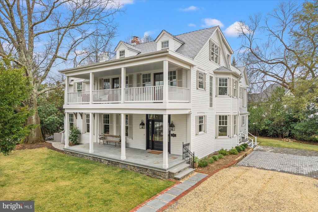 3612 N GLEBE RD, Arlington, VA 22207