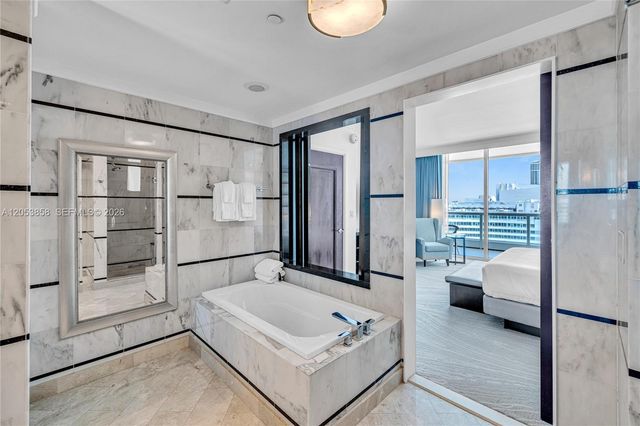4391 COLLINS AVE 1707, Miami Beach, FL 33140