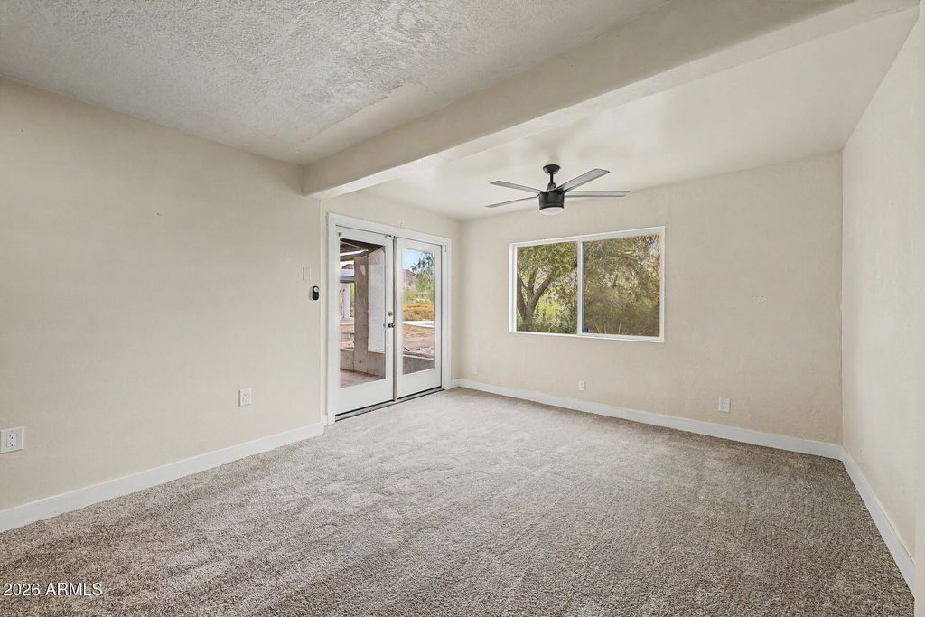 Image 24 of property listing at 1065 W WHITELEY Street, Apache Junction, AZ 85120