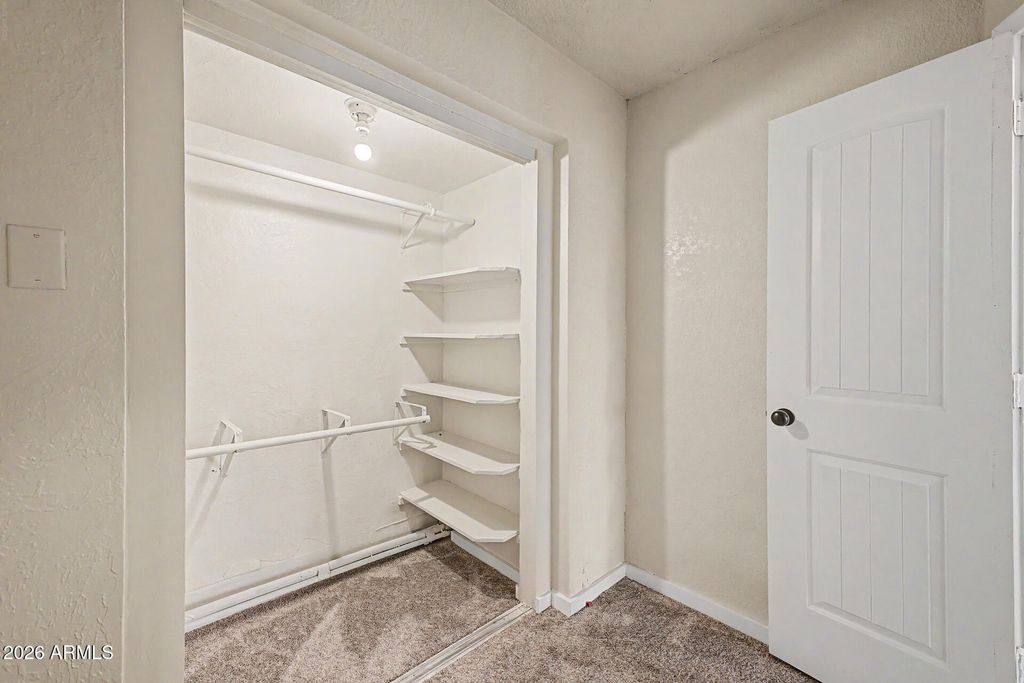 Image 29 of property listing at 1065 W WHITELEY Street, Apache Junction, AZ 85120