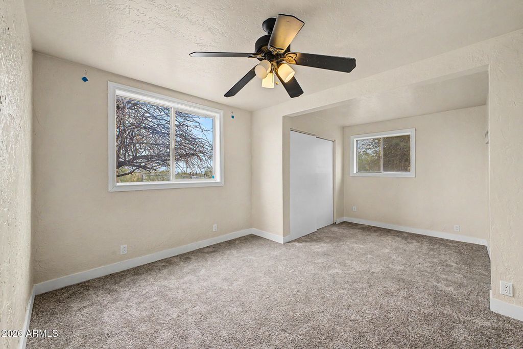 Image 31 of property listing at 1065 W WHITELEY Street, Apache Junction, AZ 85120