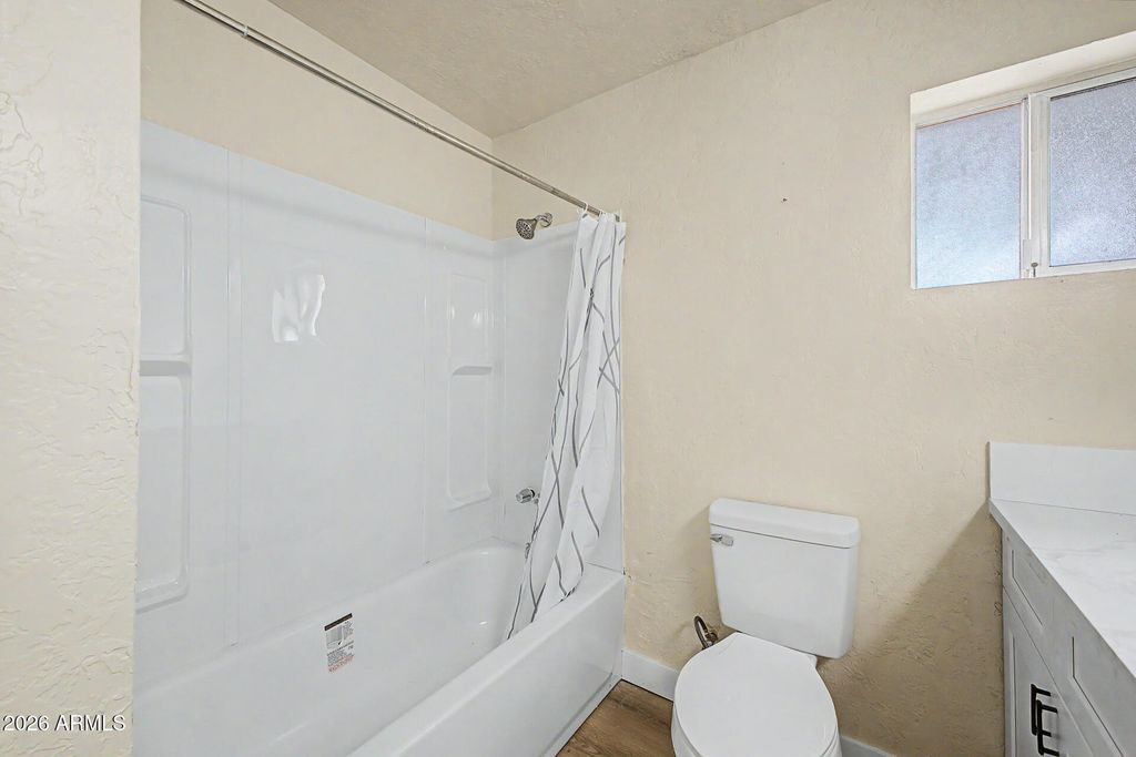 Image 43 of property listing at 1065 W WHITELEY Street, Apache Junction, AZ 85120