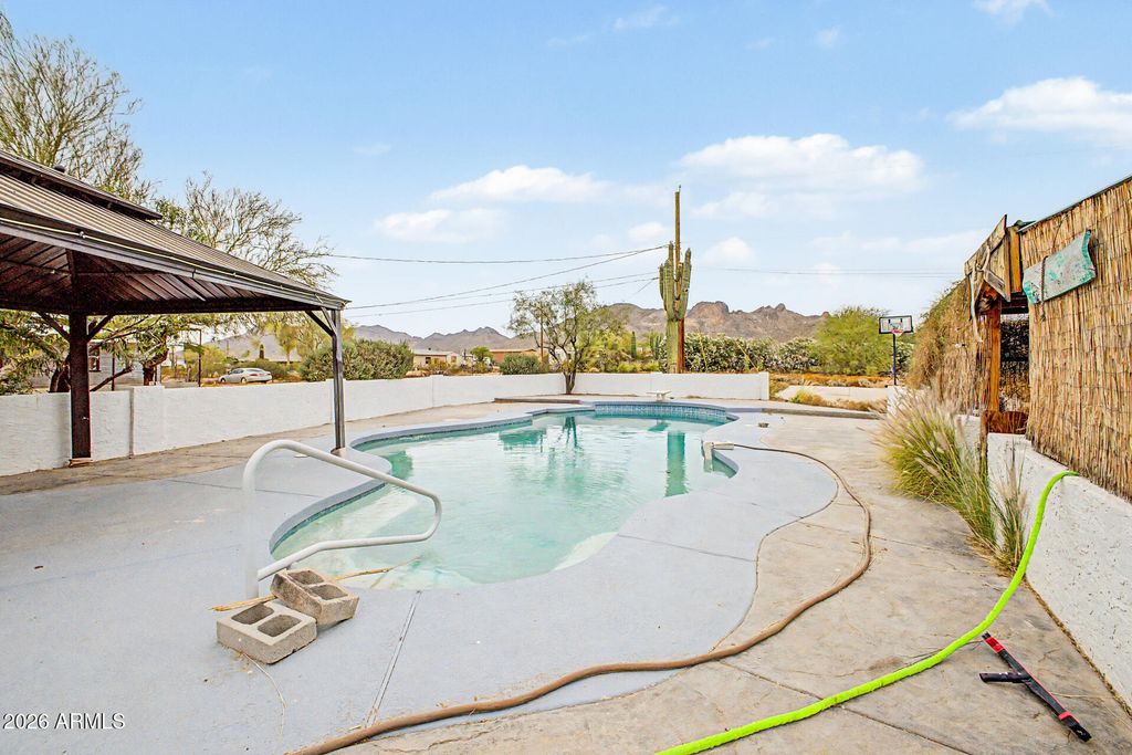 Image 60 of property listing at 1065 W WHITELEY Street, Apache Junction, AZ 85120