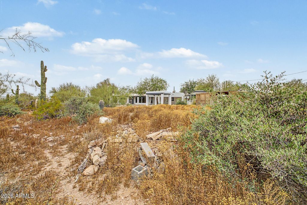 Image 83 of property listing at 1065 W WHITELEY Street, Apache Junction, AZ 85120