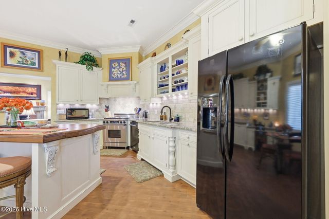 3058 Dartmouth Drive, Greenville, NC 27858
