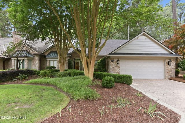 3058 Dartmouth Drive, Greenville, NC 27858