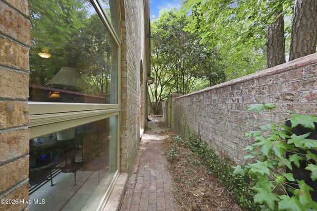 3058 Dartmouth Drive, Greenville, NC 27858