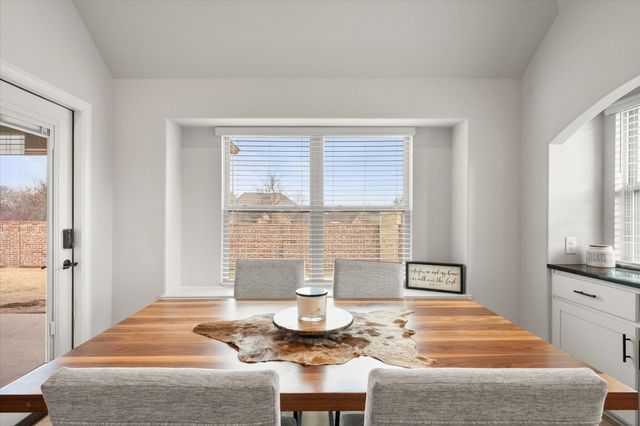 5005 Ridgeview Lane, Midlothian, TX 76065