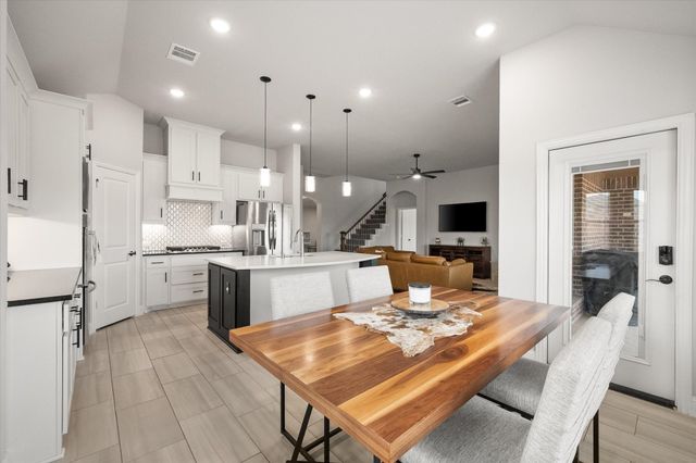 5005 Ridgeview Lane, Midlothian, TX 76065