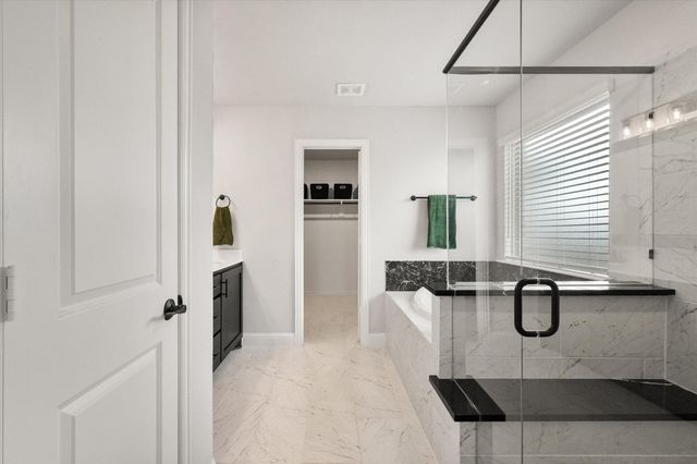 5005 Ridgeview Lane, Midlothian, TX 76065