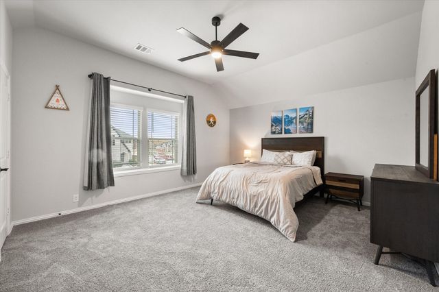 5005 Ridgeview Lane, Midlothian, TX 76065