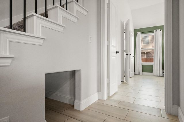 5005 Ridgeview Lane, Midlothian, TX 76065