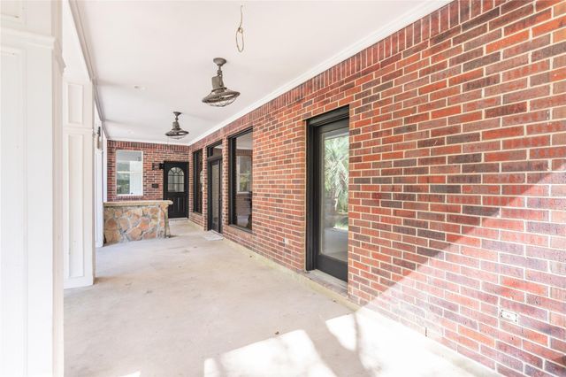40111 Roundup Road, Magnolia, TX 77354