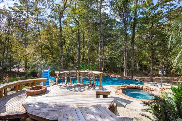 40111 Roundup Road, Magnolia, TX 77354