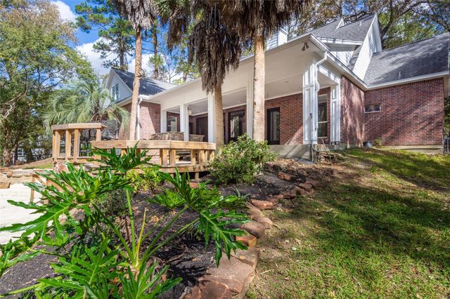 40111 Roundup Road, Magnolia, TX 77354