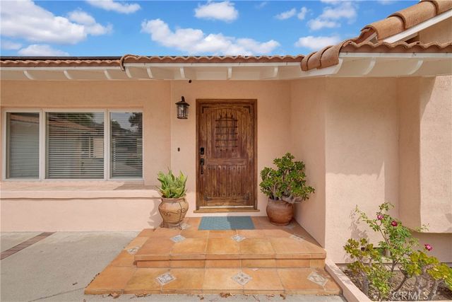 1716 N Santa Anita Avenue, Arcadia, CA 91006