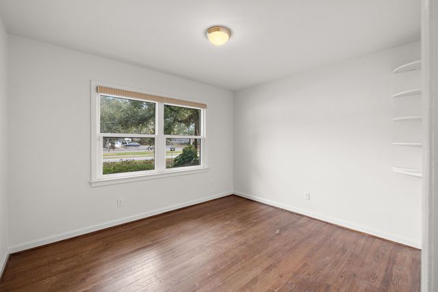 713 Magnolia Road, Charleston, SC 29407