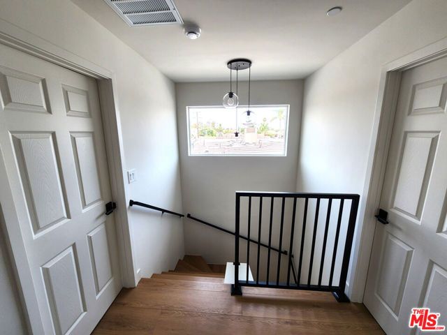 1154 W 67th Street, Los Angeles, CA 90044