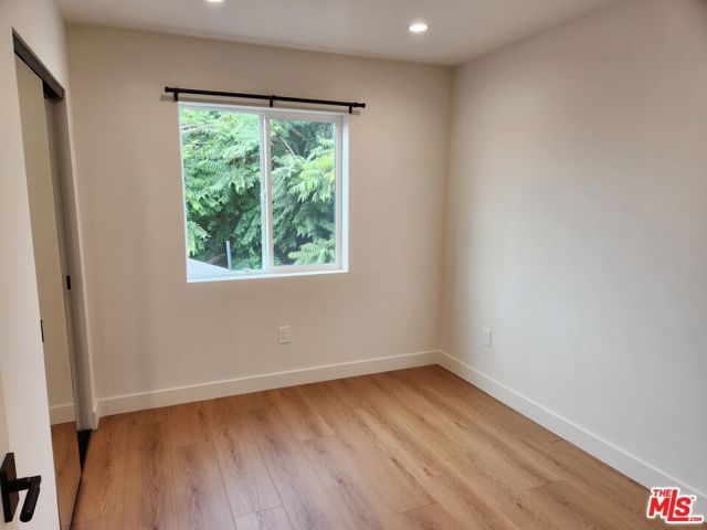 1154 W 67th Street, Los Angeles, CA 90044