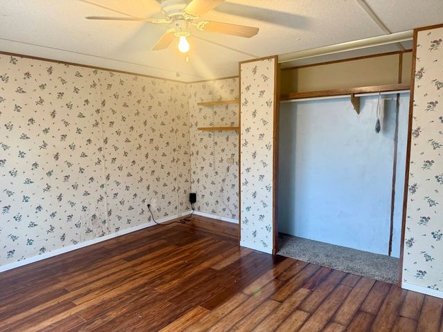 2191 Seven Knobs Rd, Gainesboro, TN 38562