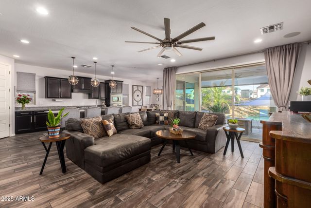 3160 S ARIZONA Place, Chandler, AZ 85286