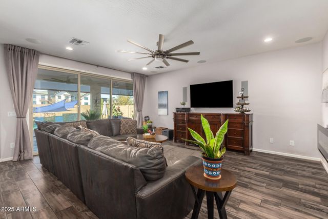 3160 S ARIZONA Place, Chandler, AZ 85286