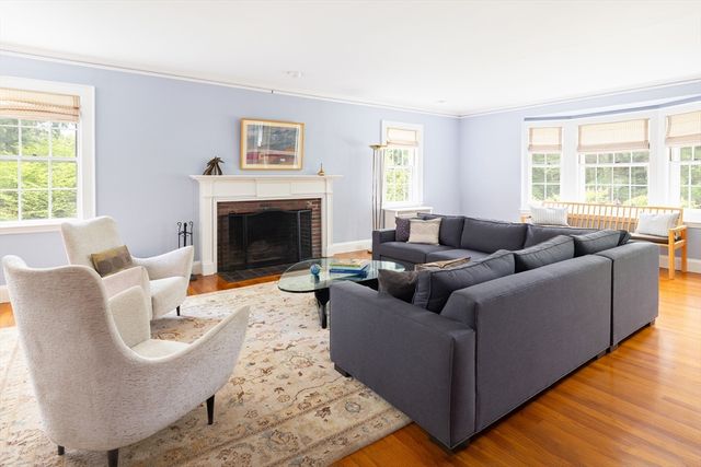 81 Intervale Road, Newton, MA 02459