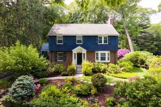 81 Intervale Road, Newton, MA 02459