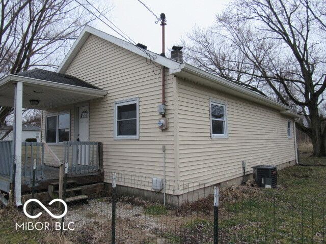 2167 Jackson Lane, Anderson, IN 46011