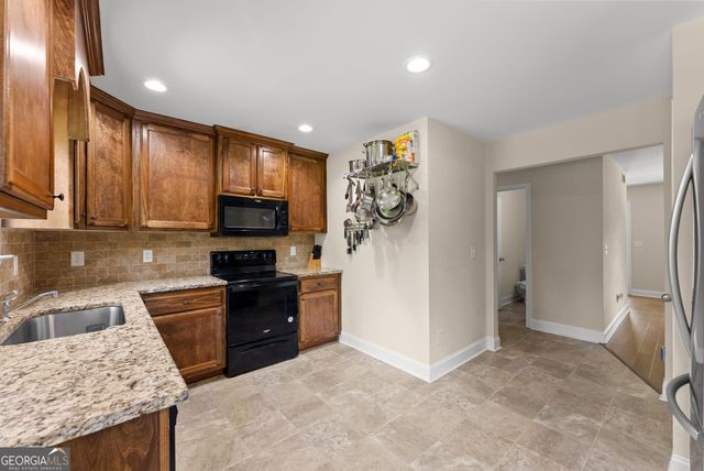 5442 Stepstone Way, Gainesville, GA 30506