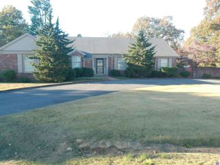 3901 Pines Rd, Paducah, KY 42003