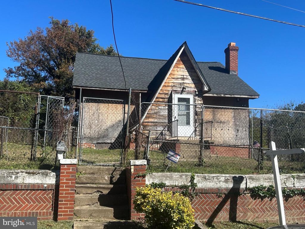 4304 TORQUE ST, Capitol Heights, MD 20743