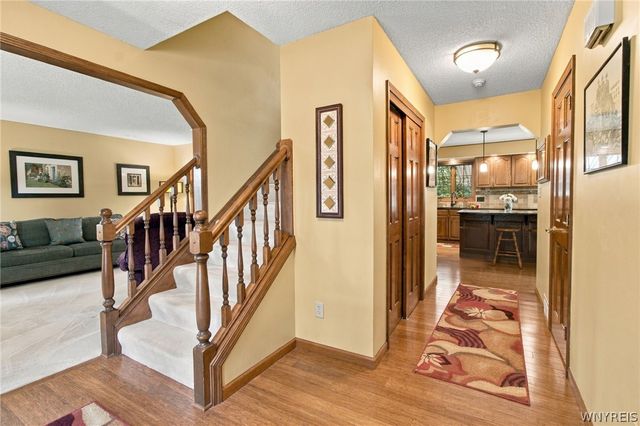 5470 Country Club Lane, Hamburg, NY 14075