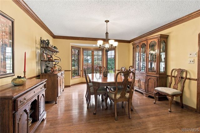 5470 Country Club Lane, Hamburg, NY 14075