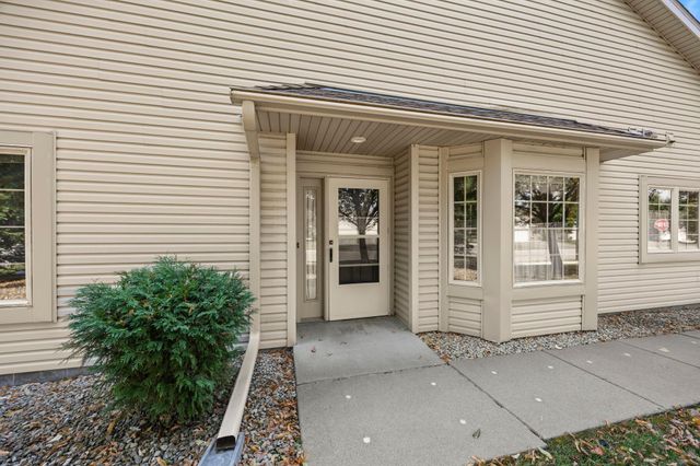 2994 Pitrina Way, Little Canada, MN 55117