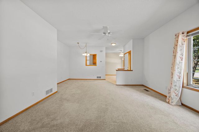 2994 Pitrina Way, Little Canada, MN 55117