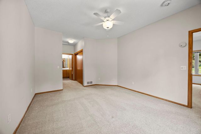 2994 Pitrina Way, Little Canada, MN 55117