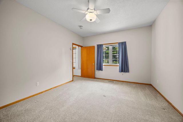 2994 Pitrina Way, Little Canada, MN 55117
