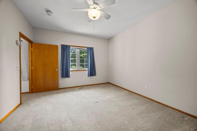 2994 Pitrina Way, Little Canada, MN 55117