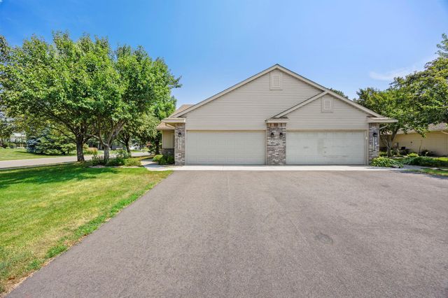 2994 Pitrina Way, Little Canada, MN 55117