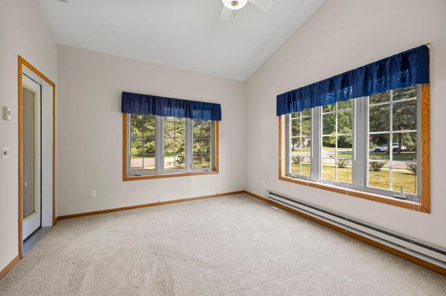 2994 Pitrina Way, Little Canada, MN 55117