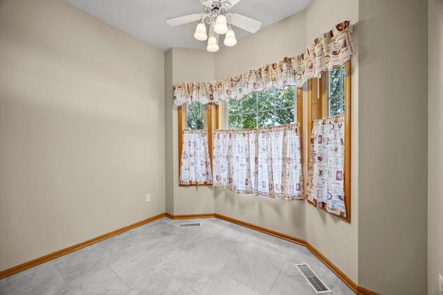 2994 Pitrina Way, Little Canada, MN 55117