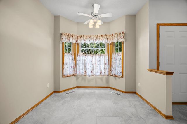 2994 Pitrina Way, Little Canada, MN 55117