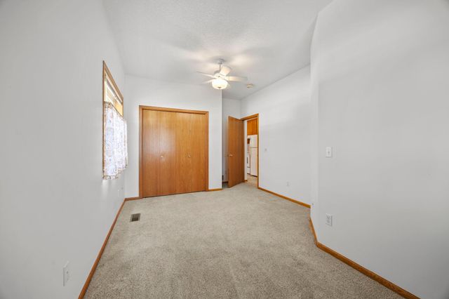 2994 Pitrina Way, Little Canada, MN 55117