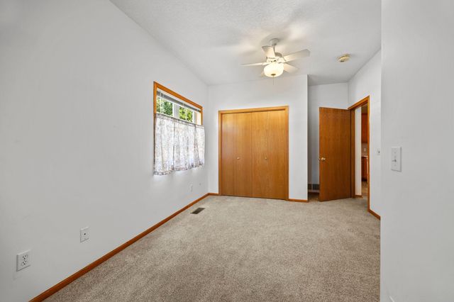 2994 Pitrina Way, Little Canada, MN 55117