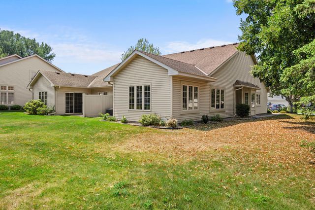 2994 Pitrina Way, Little Canada, MN 55117