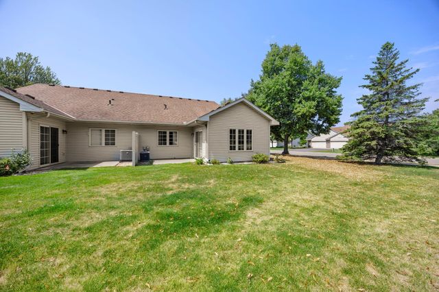 2994 Pitrina Way, Little Canada, MN 55117