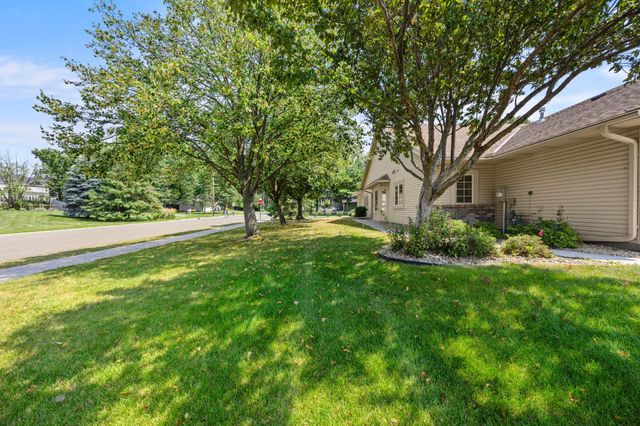 2994 Pitrina Way, Little Canada, MN 55117
