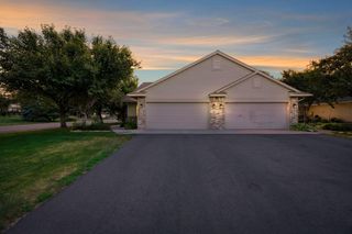 2994 Pitrina Way, Little Canada, MN 55117