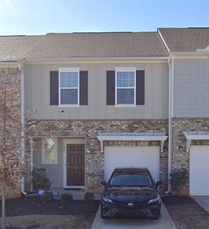 136 Swindon Drive, Mcdonough, GA 30253